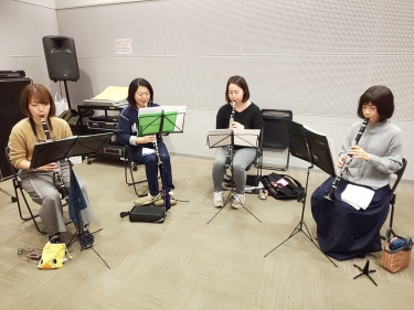 真剣にアンサンブルする合奏経験者向けアンサンブルのメンバー