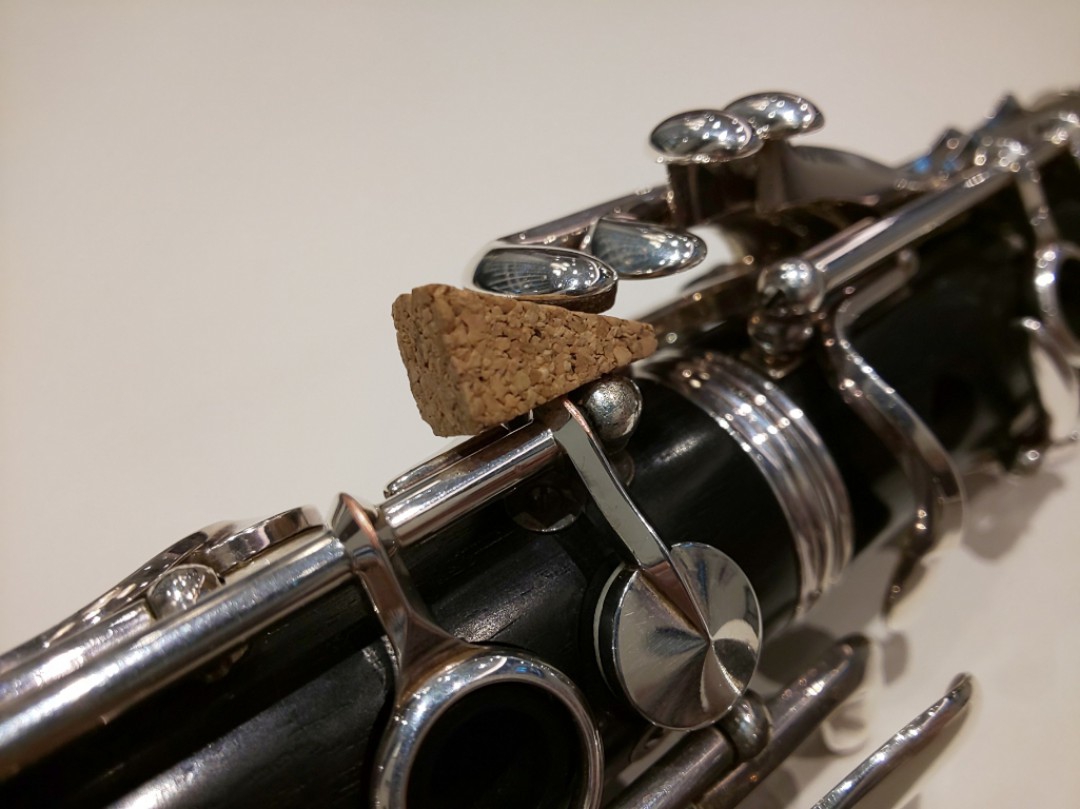 バネが折れて応急処置をしたトリルキィ